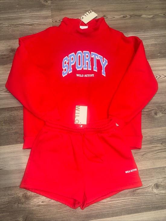 Wilo The Label Pants - Wilo the label NWT Sporty Red Sweatshirt & Shorts Set size small